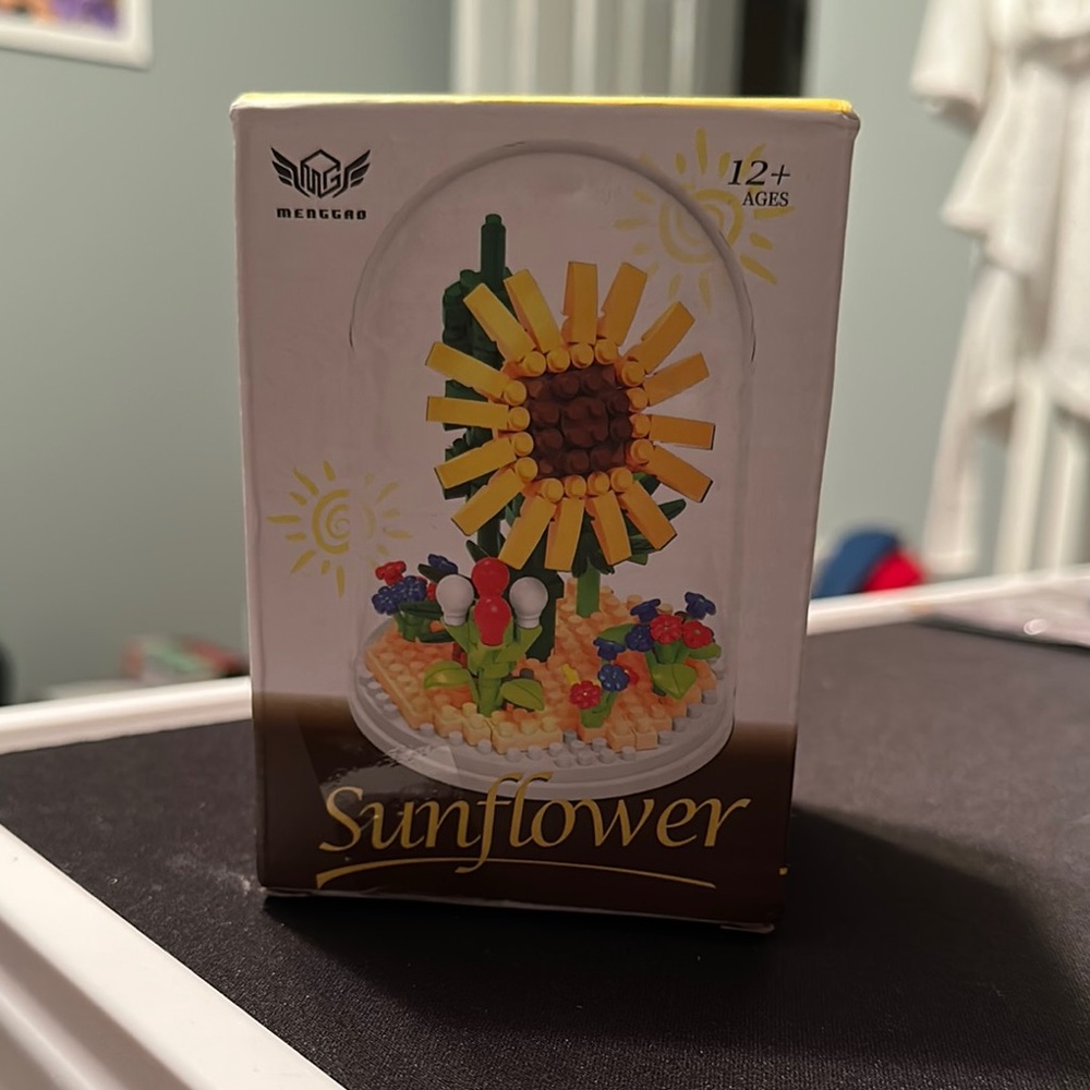 Sunflower Building Set